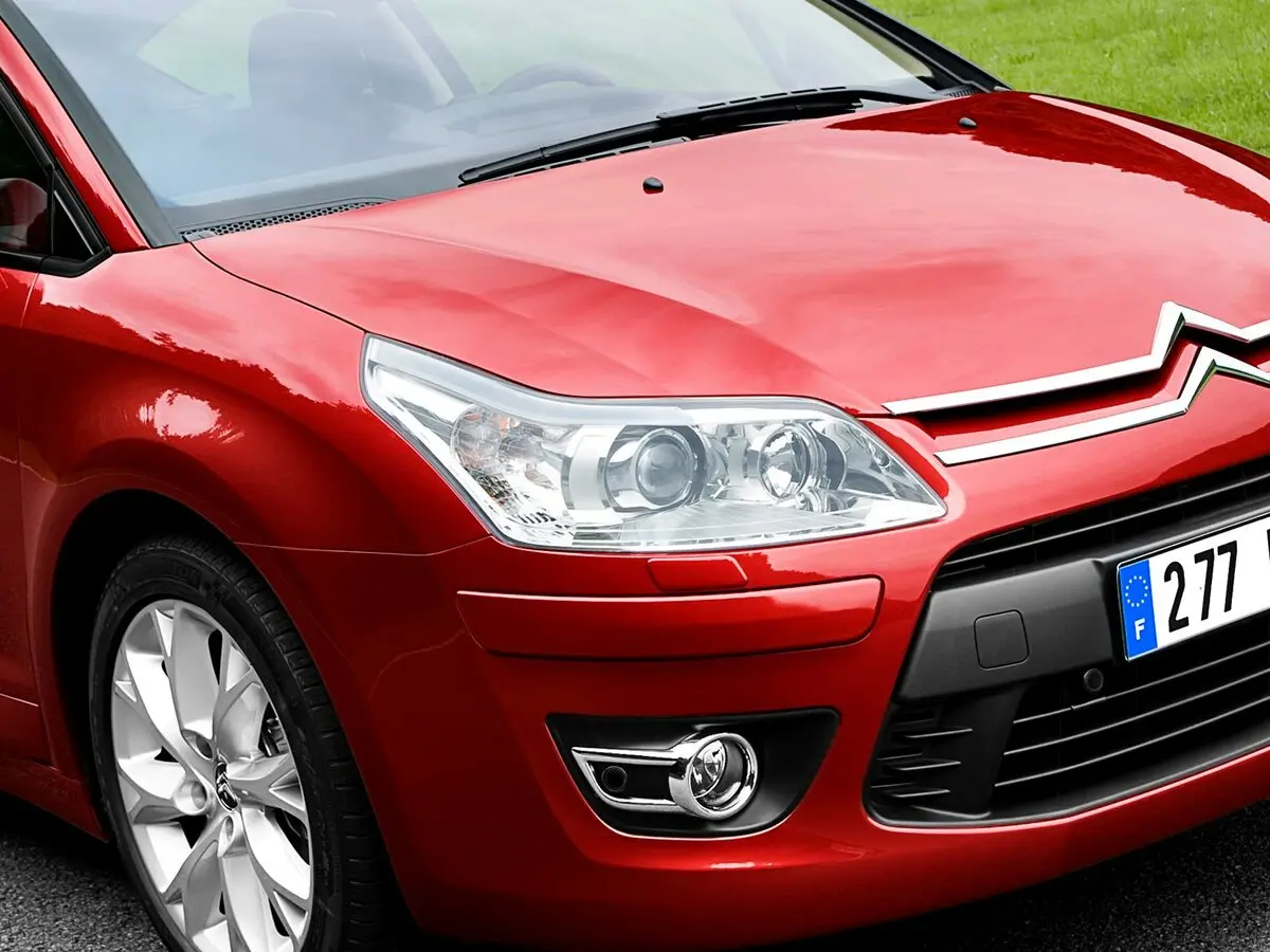 Citroen C4 I Рестайлинг Хэтчбек 3 дв. — сүрөт 11