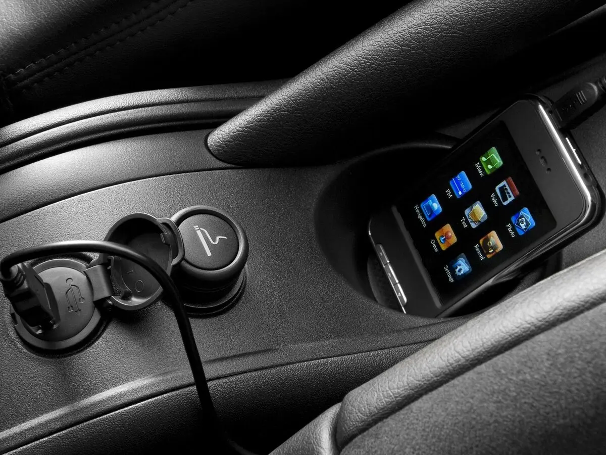 Citroen C4 I Рестайлинг Хэтчбек 3 дв. — сүрөт 13