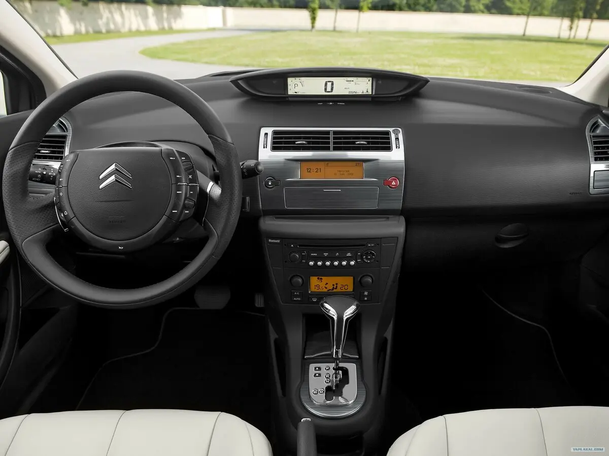 Citroen C4 I Рестайлинг Хэтчбек 5 дв. — photo 5