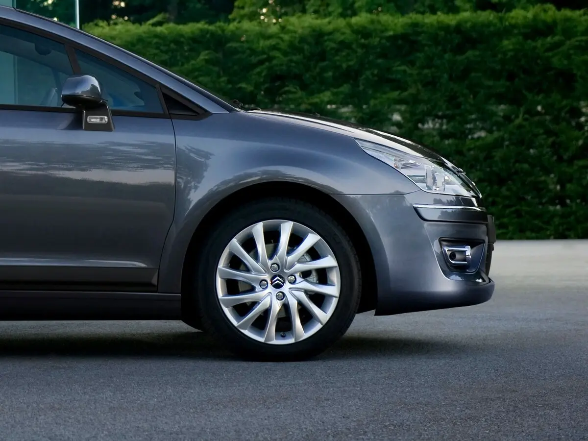 Citroen C4 I Рестайлинг Хэтчбек 5 дв. — photo 14