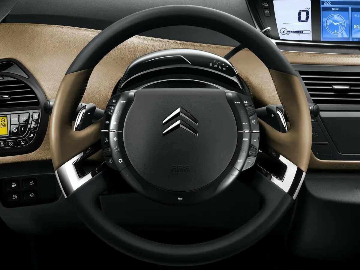 Citroen C4 Picasso I Компактвэн Grand — сүрөт 7