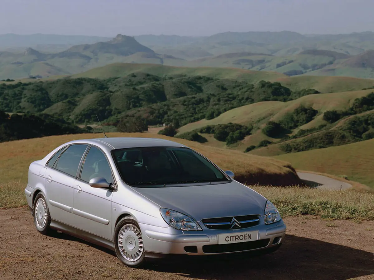 Citroen C5 I Лифтбек — сүрөт 10