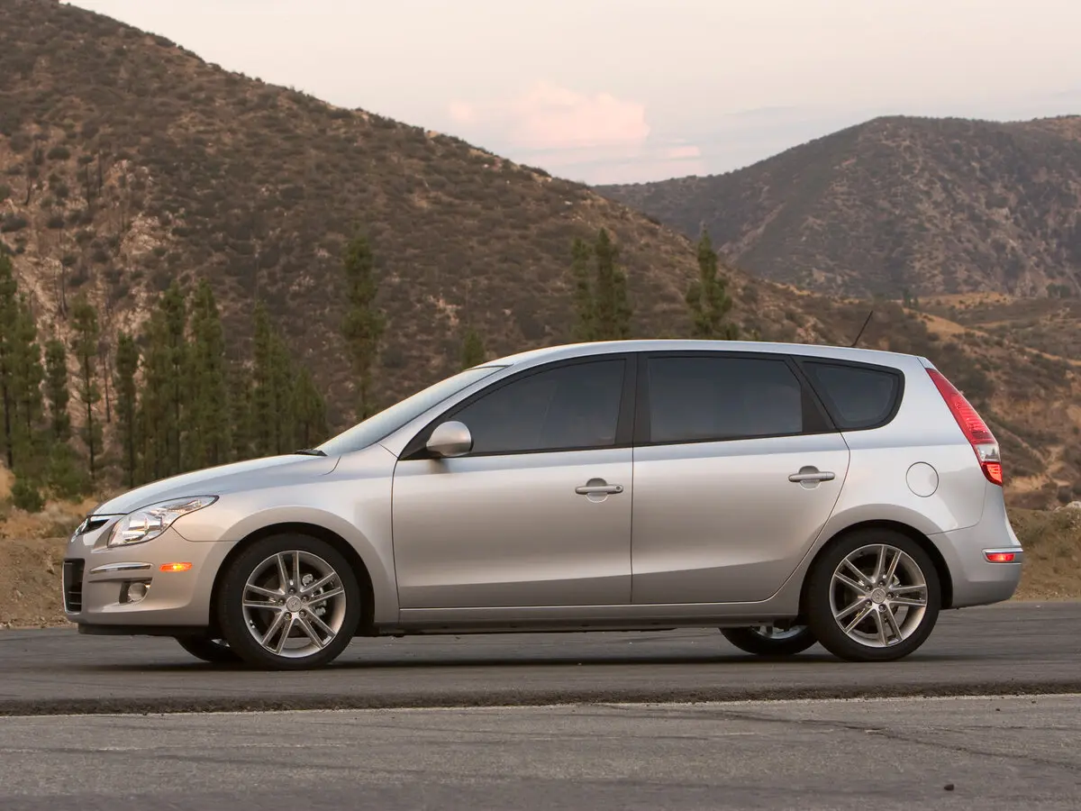 Hyundai Elantra IV (HD) Универсал 5 дв. — сүрөт 3