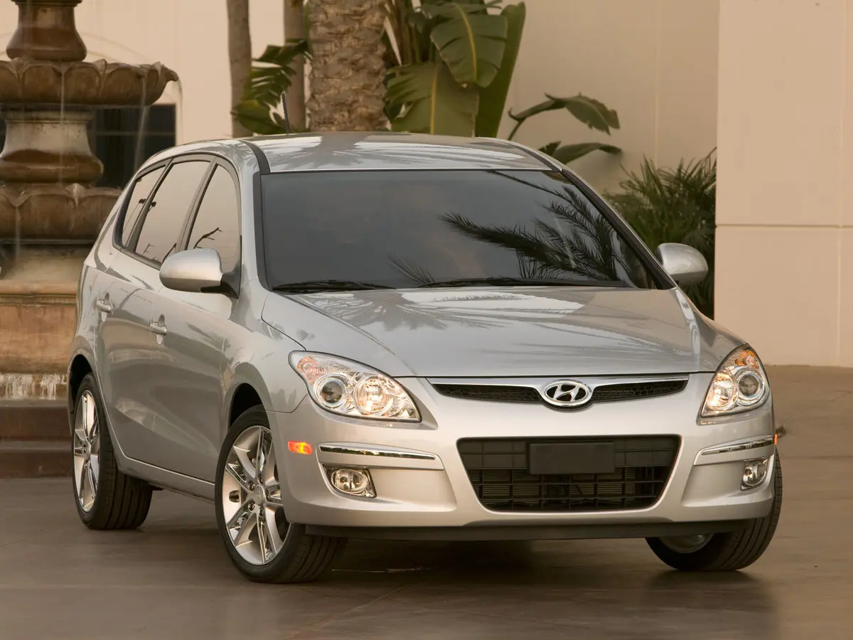 Hyundai Elantra IV (HD) Универсал 5 дв. — сүрөт 4