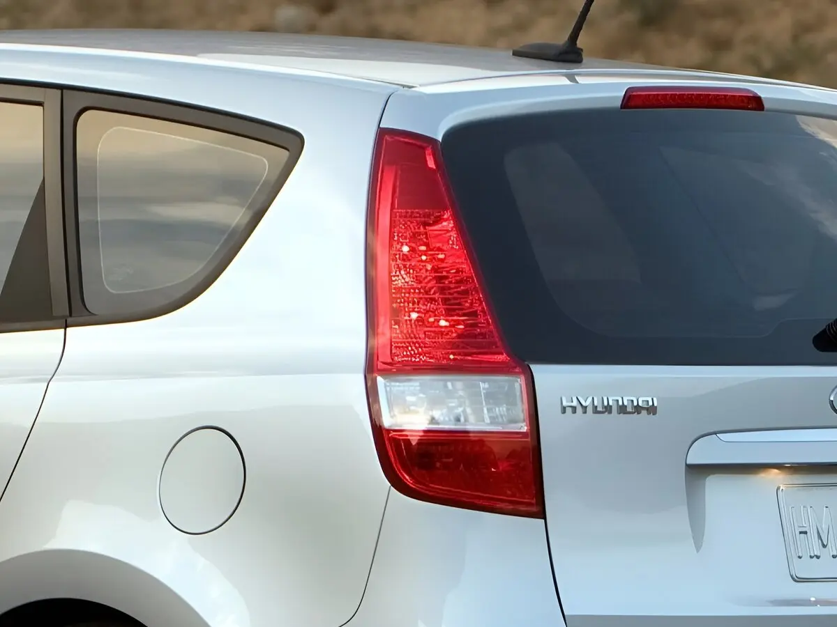 Hyundai Elantra IV (HD) Универсал 5 дв. — сүрөт 8