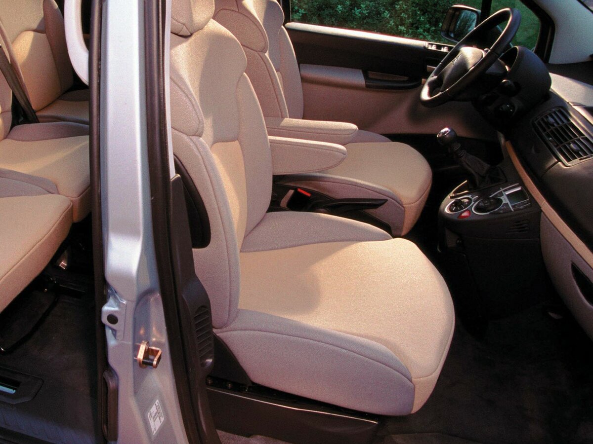 Citroen C8 I Минивэн