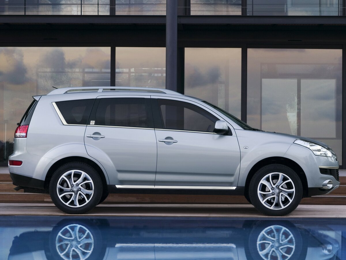 Citroen C-Crosser 2007 – 2013 Внедорожник 5 дв. — фото 2