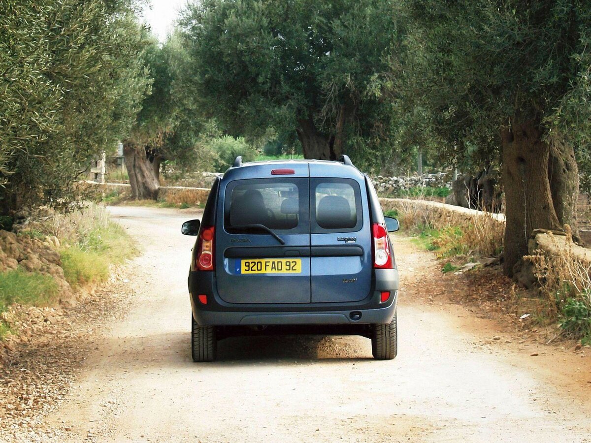 Dacia Logan I Универсал 5 дв. — фото 4
