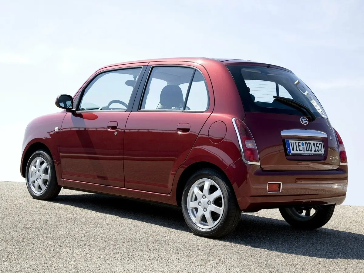 Daihatsu Trevis 2006 – 2011 Хэтчбек 5 дв. — сүрөт 5