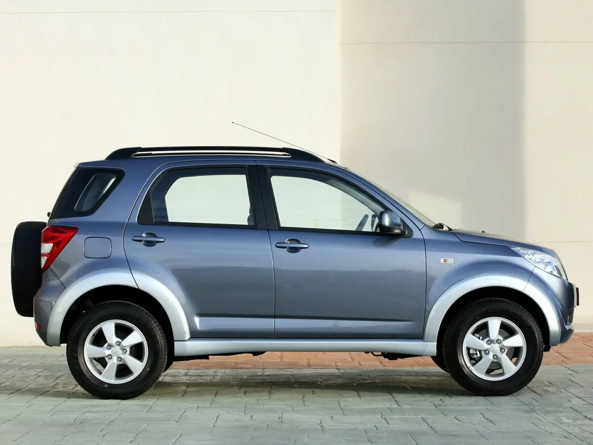 Daihatsu Terios II Внедорожник 5 дв. — сүрөт 2