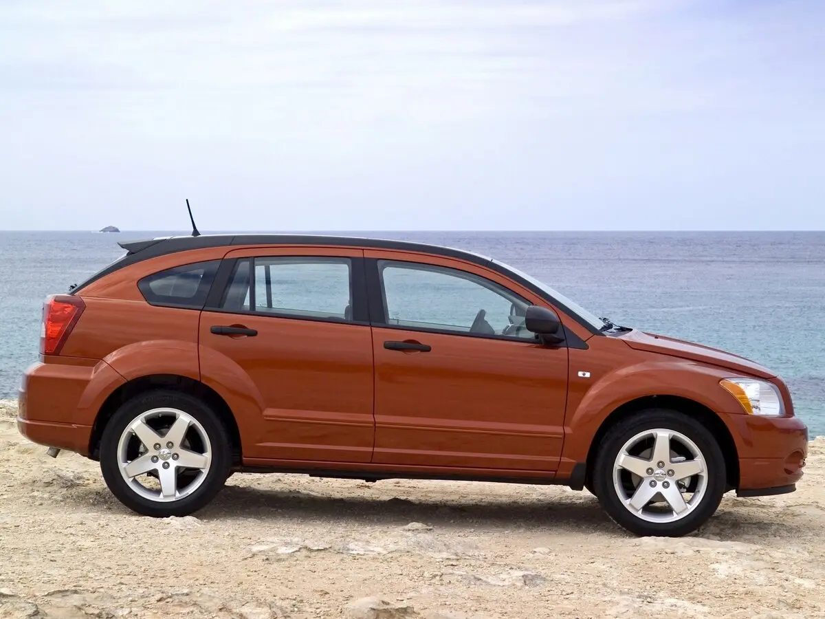 Dodge Caliber I Хэтчбек 5 дв. — сүрөт 2