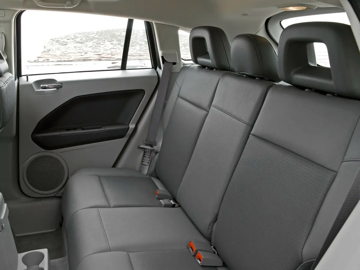 Dodge Caliber I Хэтчбек 5 дв. — сүрөт 11