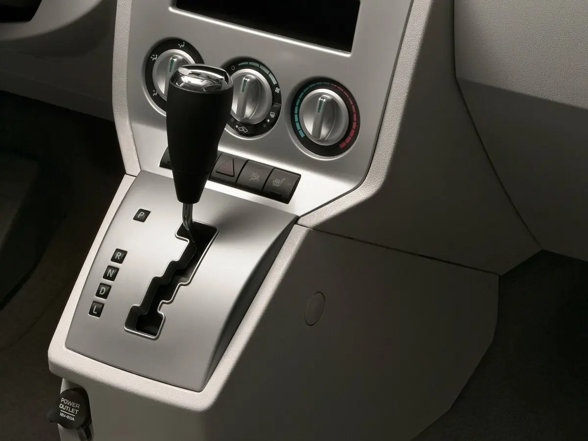 Dodge Caliber I Хэтчбек 5 дв. — сүрөт 12