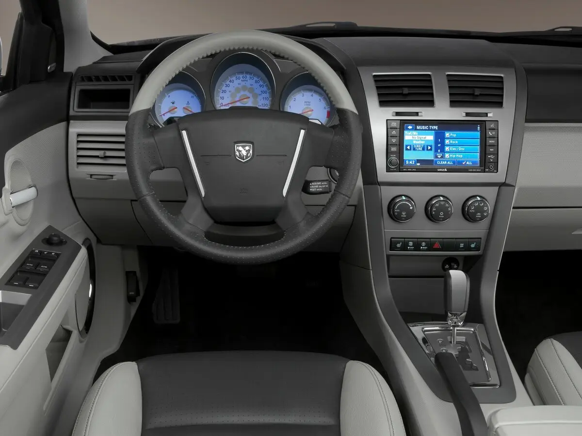Dodge Avenger II Седан — сүрөт 6