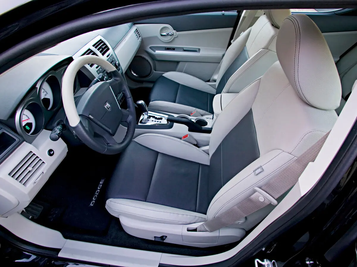 Dodge Avenger II Седан — сүрөт 7