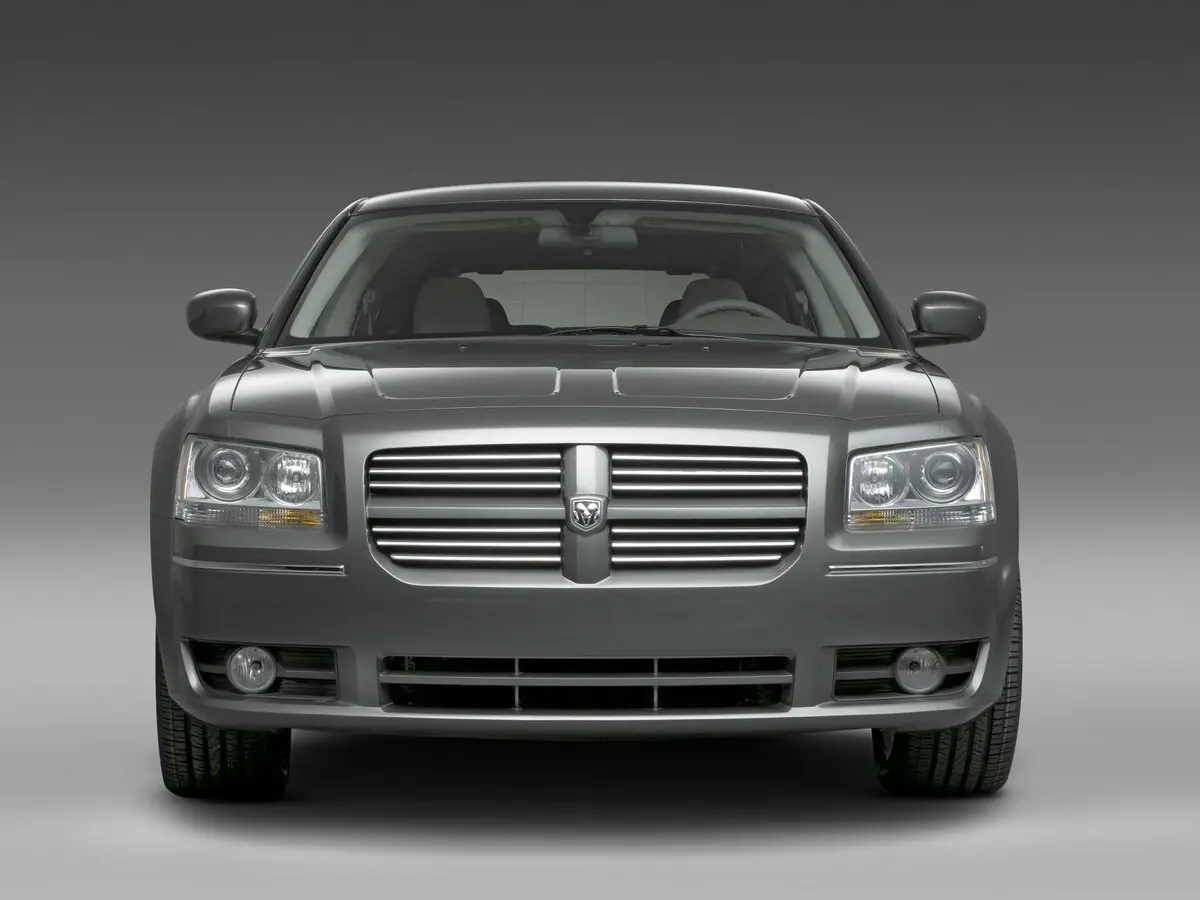 Dodge Magnum II Рестайлинг Универсал 5 дв. — сүрөт 3