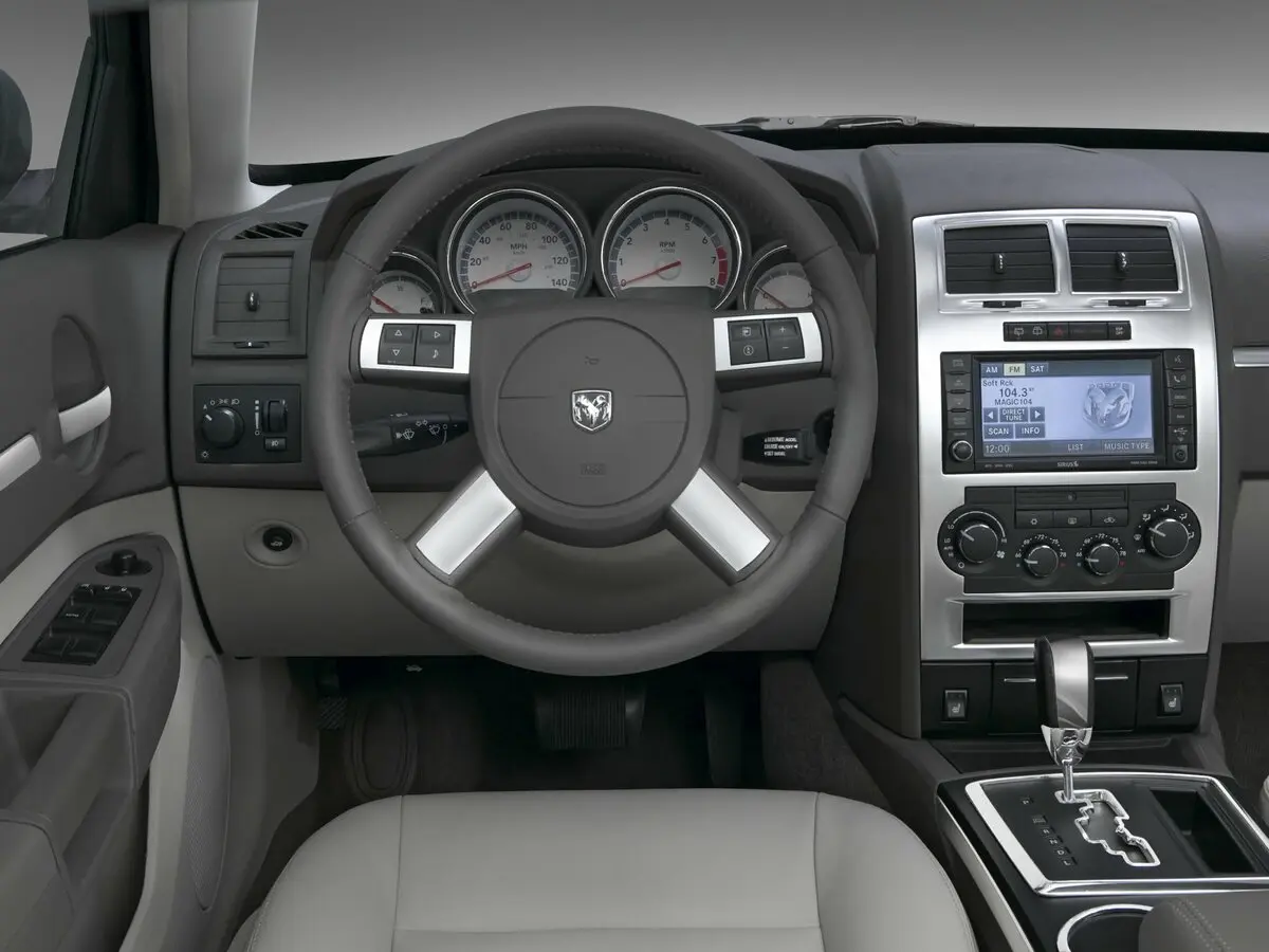 Dodge Magnum II Рестайлинг Универсал 5 дв. — сүрөт 4