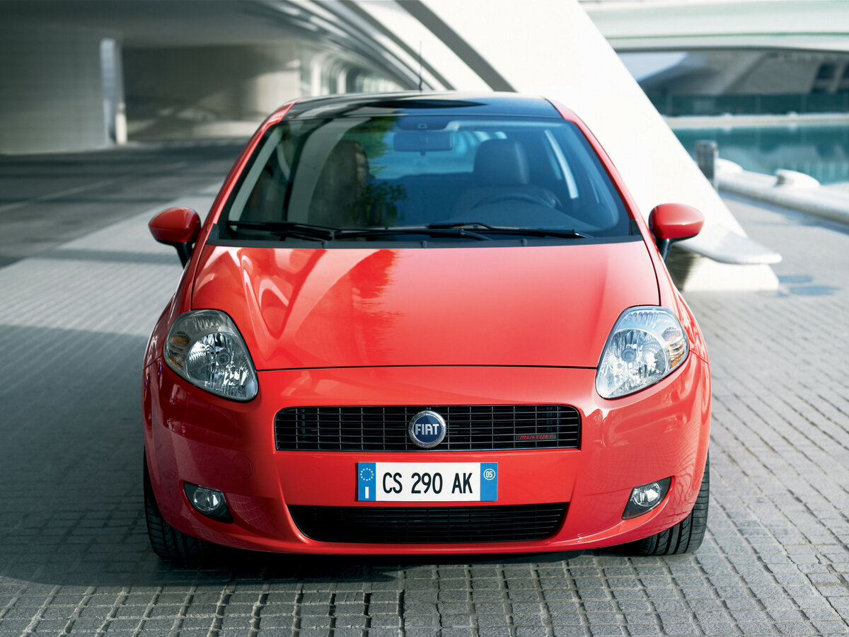 Fiat Punto III Grande Punto Хэтчбек 3 дв. — фото 3