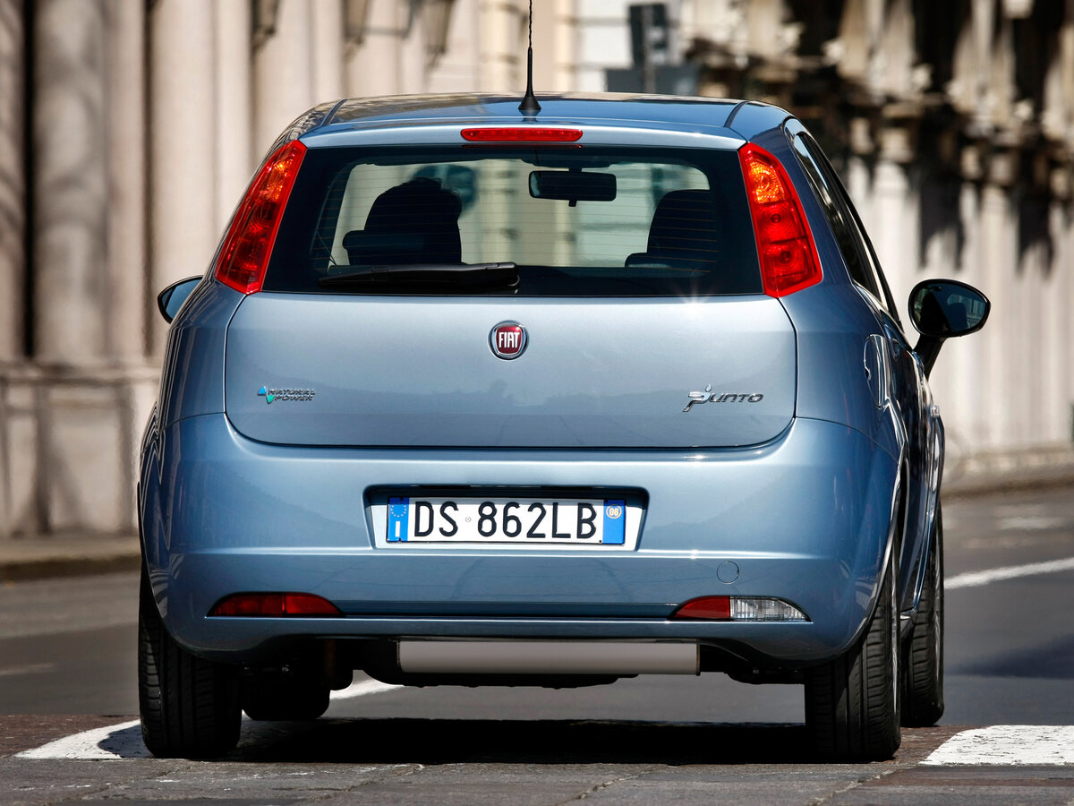 Fiat Punto III Grande Punto Хэтчбек 5 дв. — фото 4