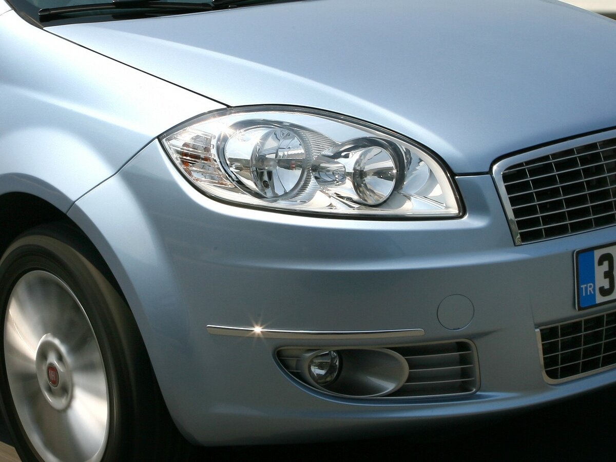 Fiat Linea 2007 – 2018 Седан — фото 12