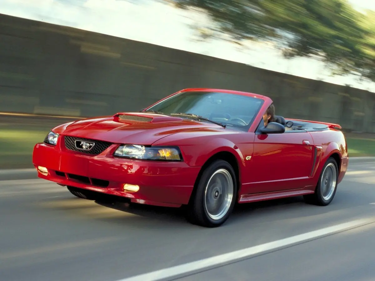 Ford Mustang IV Рестайлинг Кабриолет