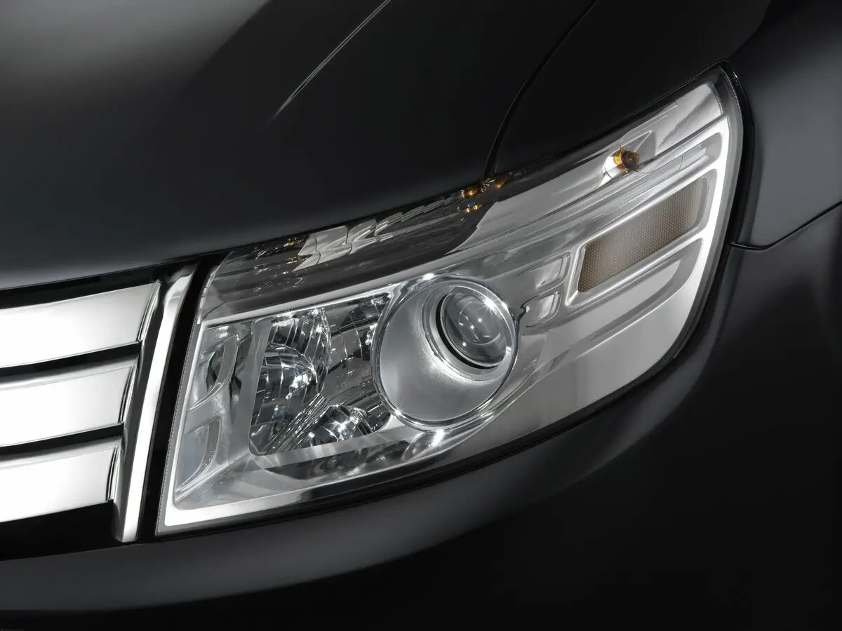 Ford Taurus V Седан — photo 10