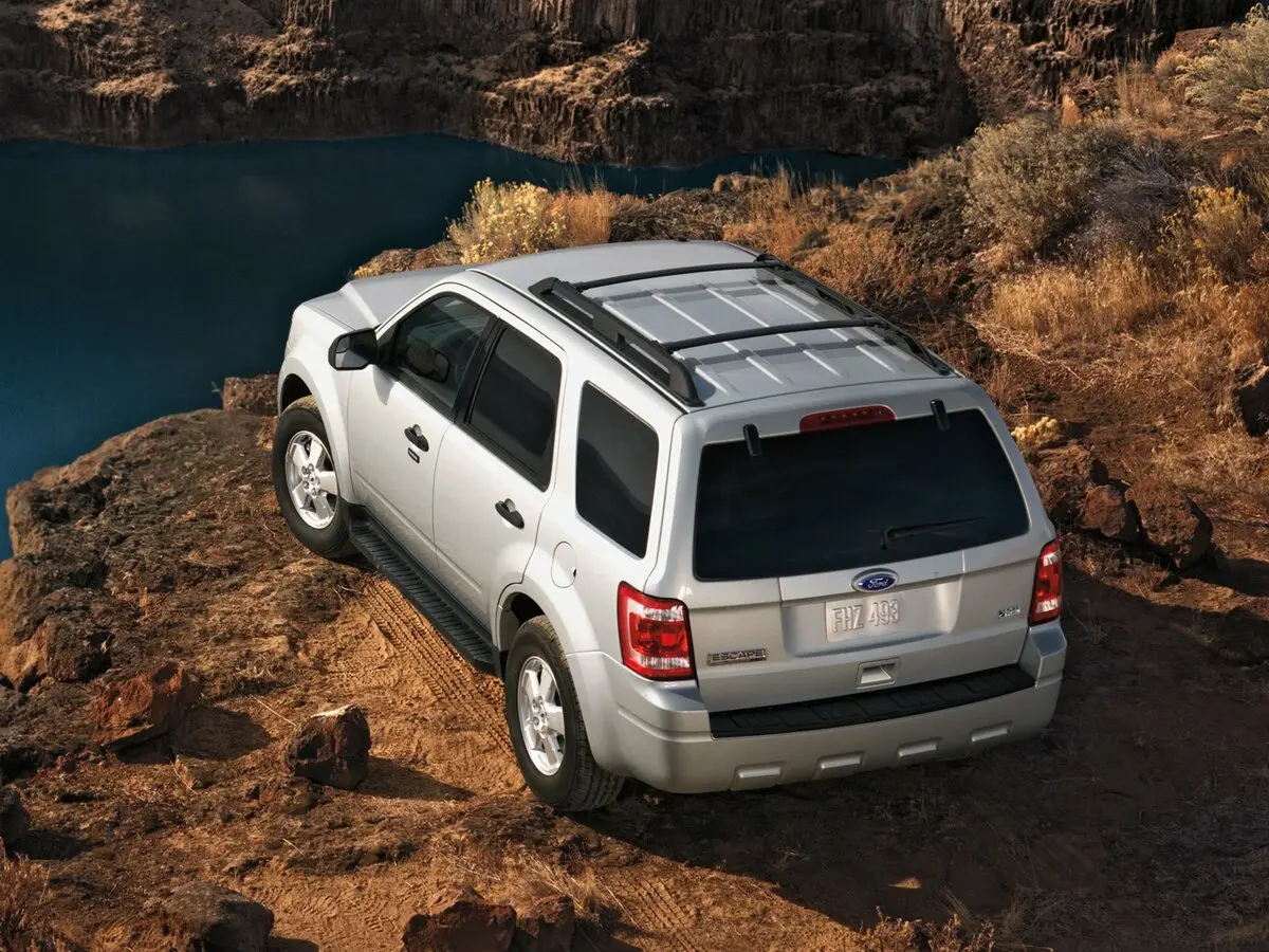 Ford Escape II Внедорожник 5 дв. — сүрөт 4
