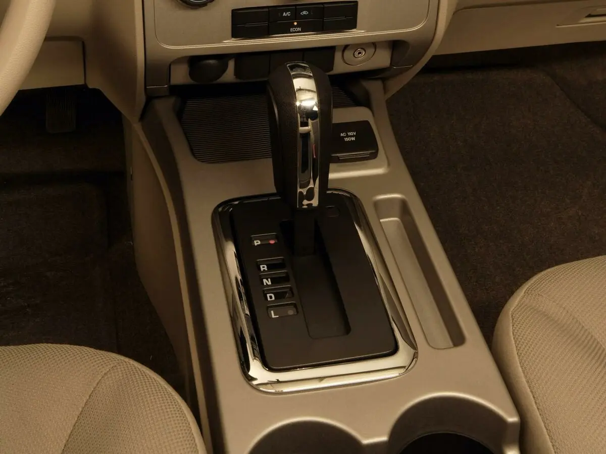 Ford Escape II Внедорожник 5 дв. — сүрөт 8