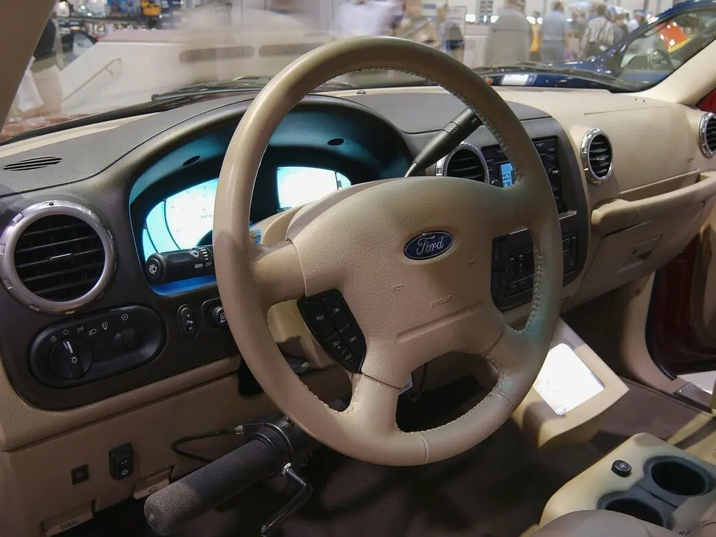 Ford Expedition II Внедорожник 5 дв. — сүрөт 8
