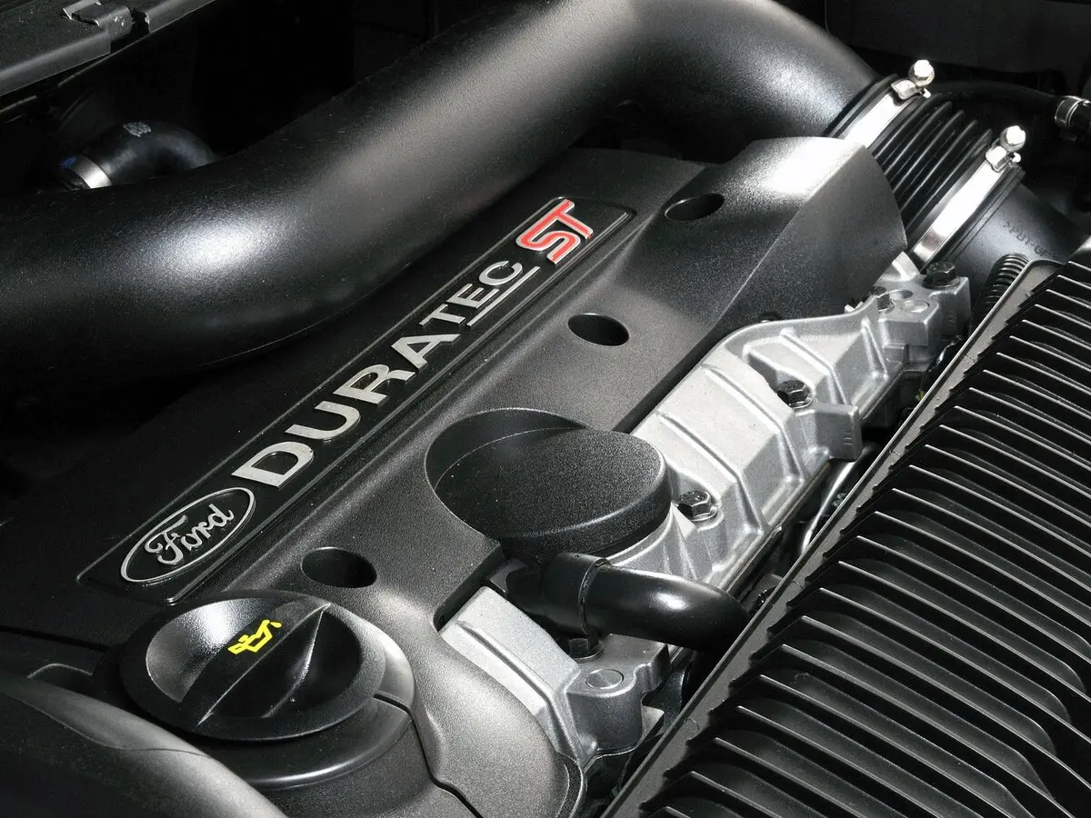 Ford Focus ST II Рестайлинг Хэтчбек 3 дв. — photo 7