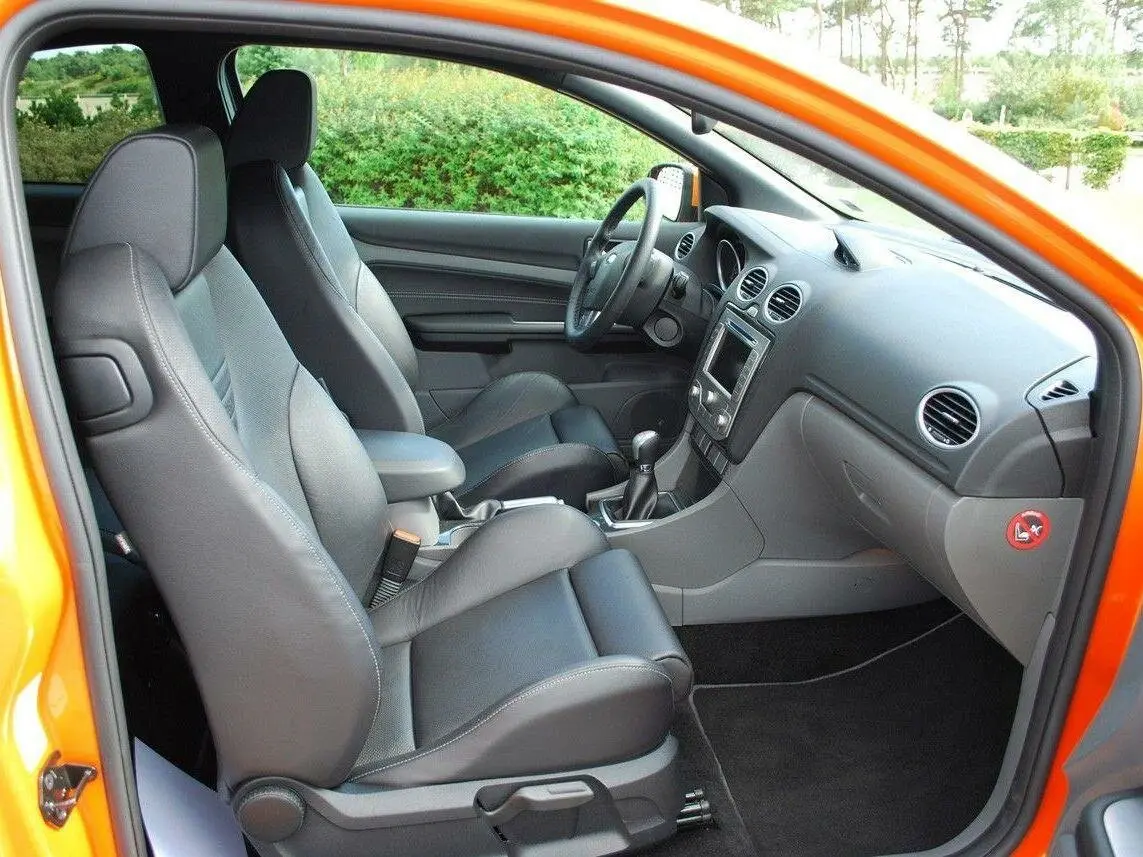 Ford Focus ST II Рестайлинг Хэтчбек 5 дв. — сүрөт 6