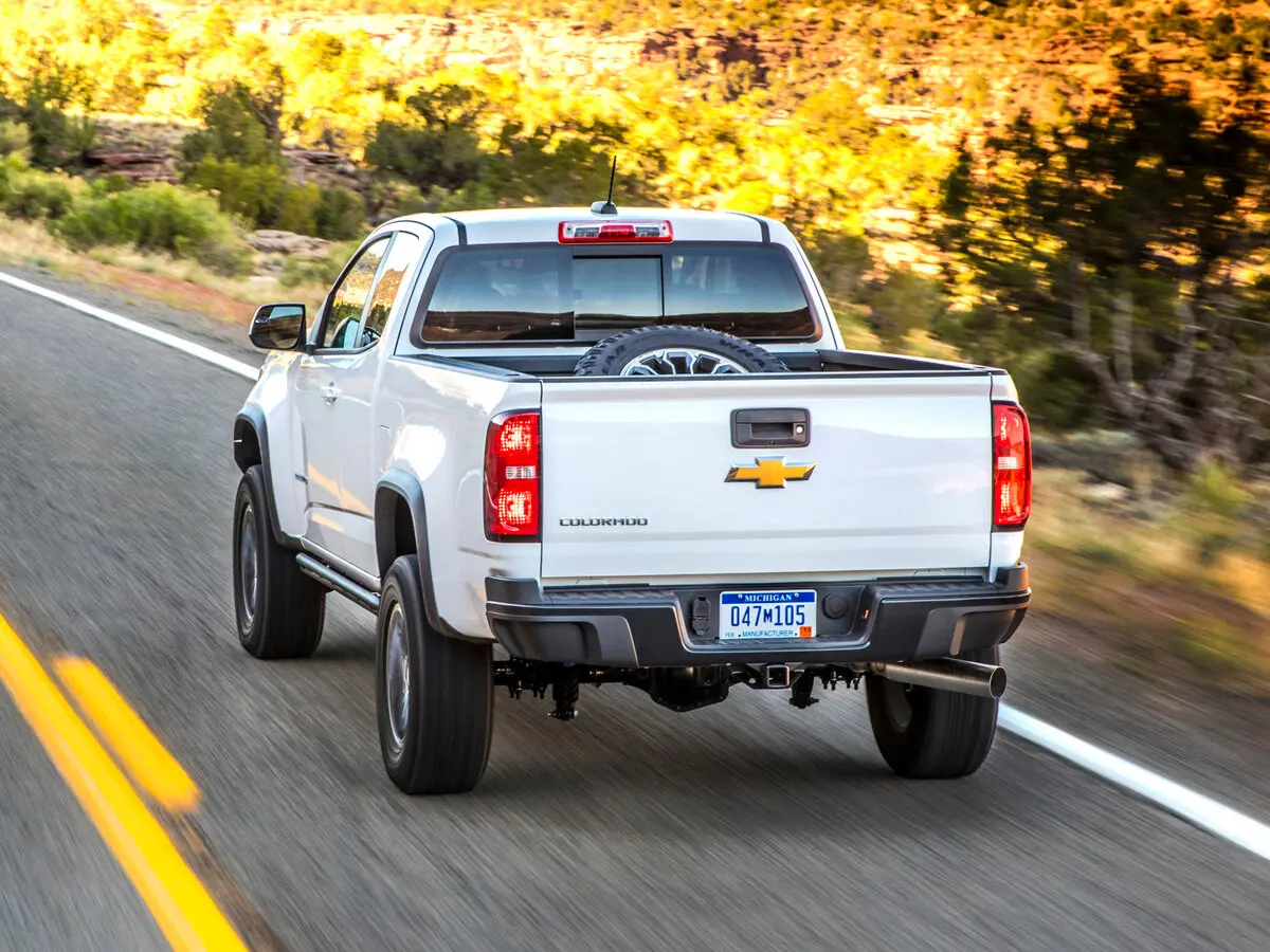 Chevrolet Colorado II Пикап Полуторная кабина ZR2 Extended Cab — сүрөт 4
