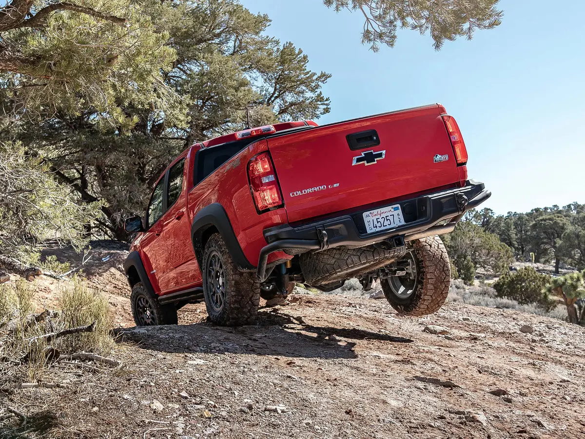 Chevrolet Colorado II Пикап Двойная кабина ZR2 Crew Cab — сүрөт 13