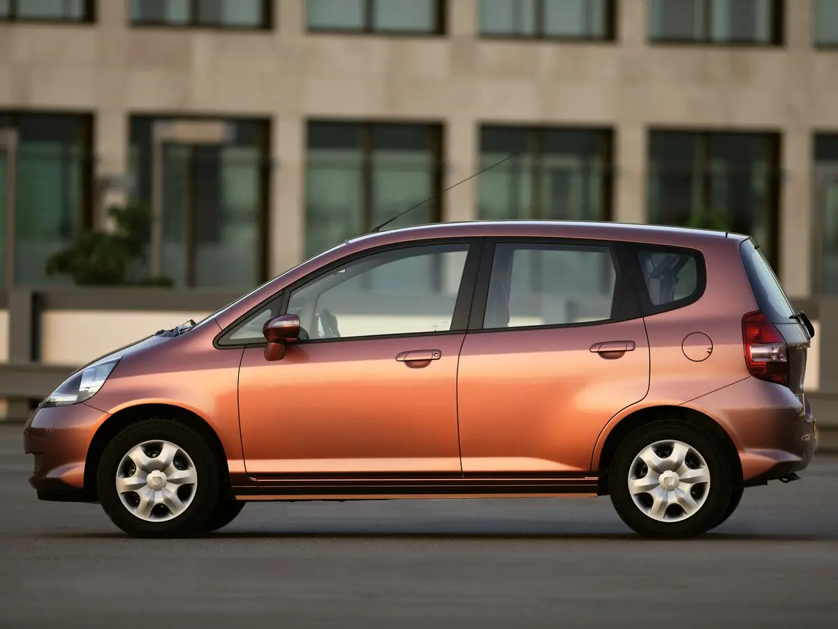 Honda Jazz I Рестайлинг Хэтчбек 5 дв. — фото 2