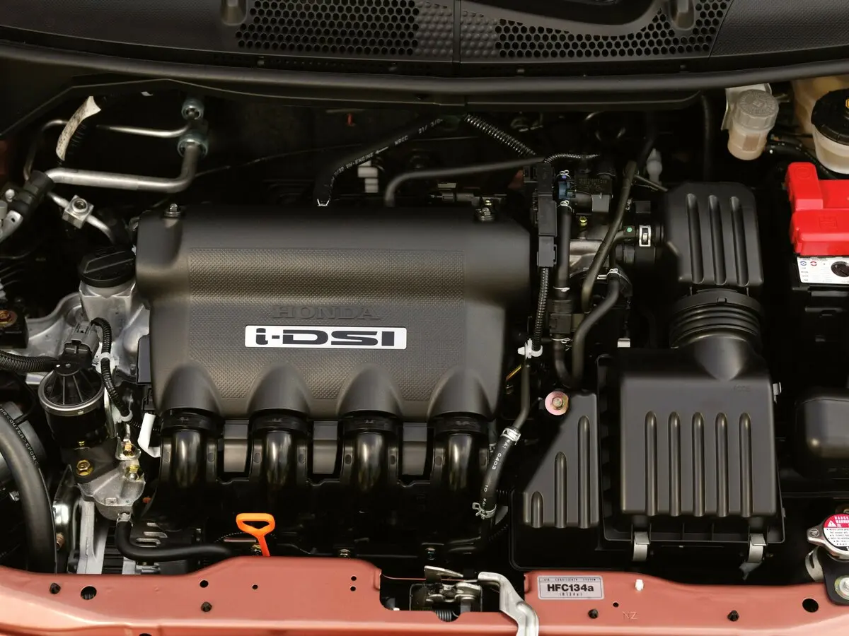 Honda Jazz I Рестайлинг Хэтчбек 5 дв. — фото 14