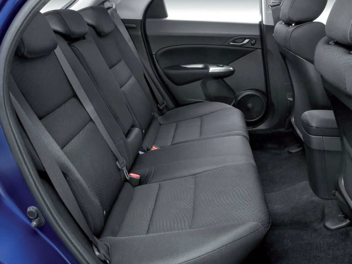 Honda Civic VIII Хэтчбек 5 дв. — фото 10