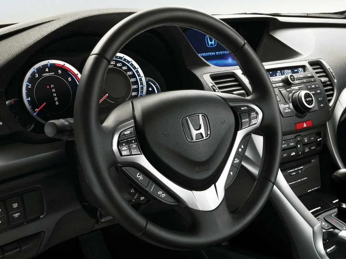 Honda Accord VIII Седан — фото 10