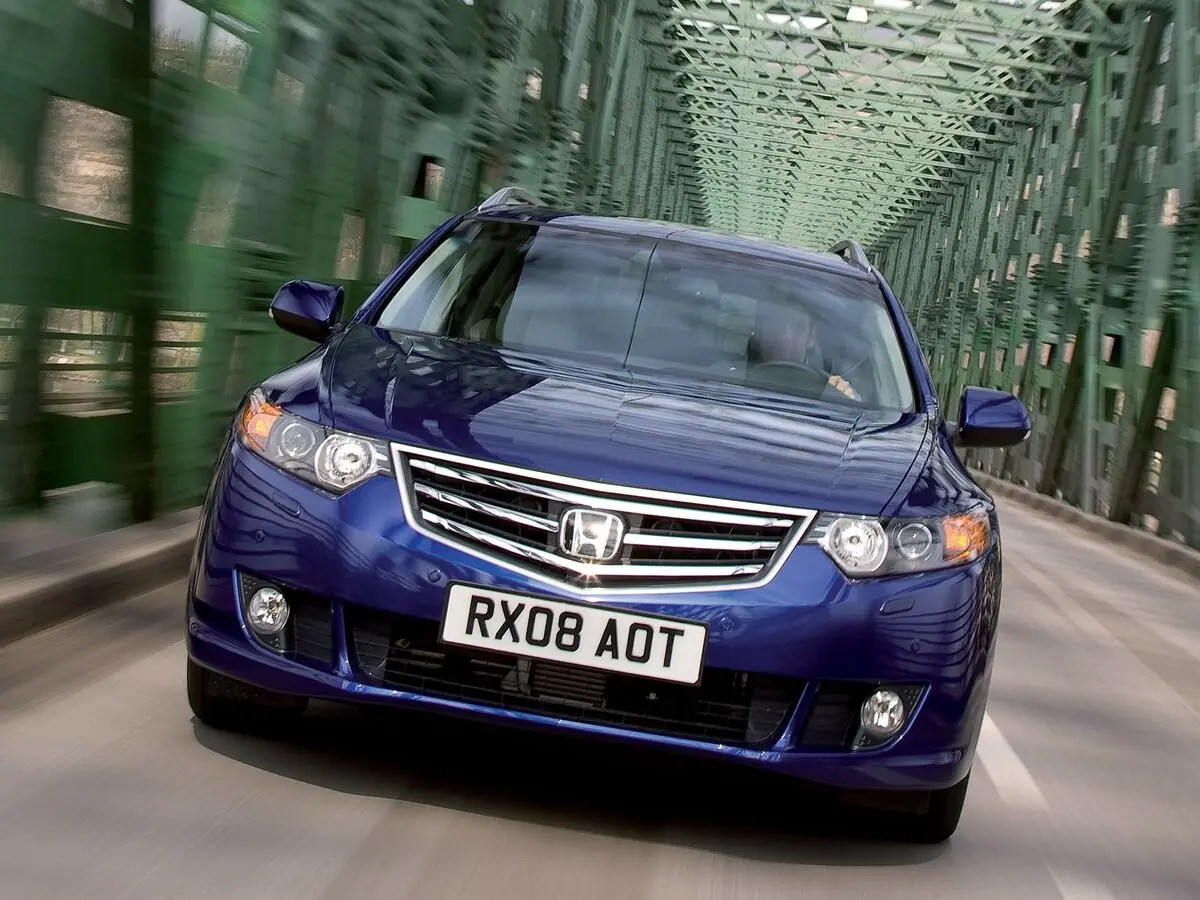 Honda Accord VIII Универсал 5 дв. — фото 3