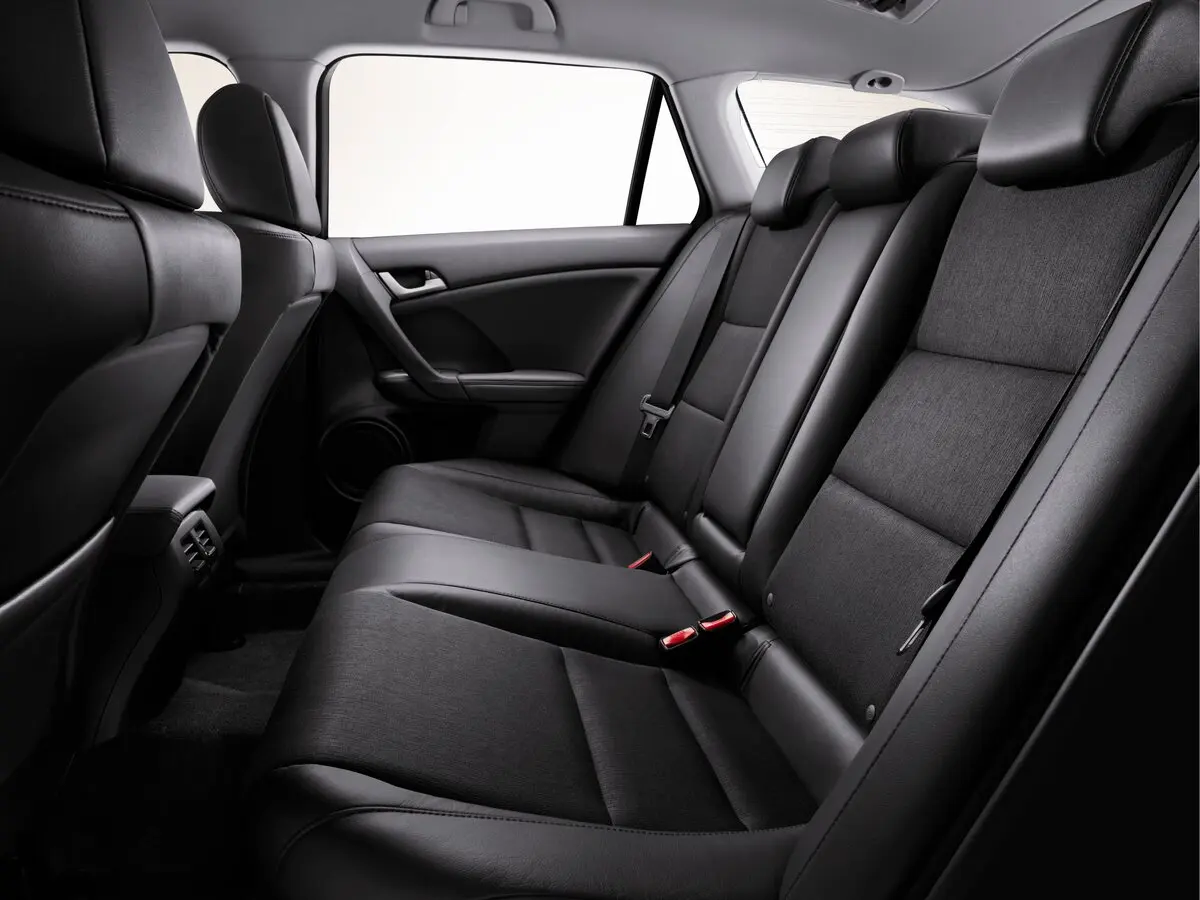 Honda Accord VIII Универсал 5 дв. — фото 11