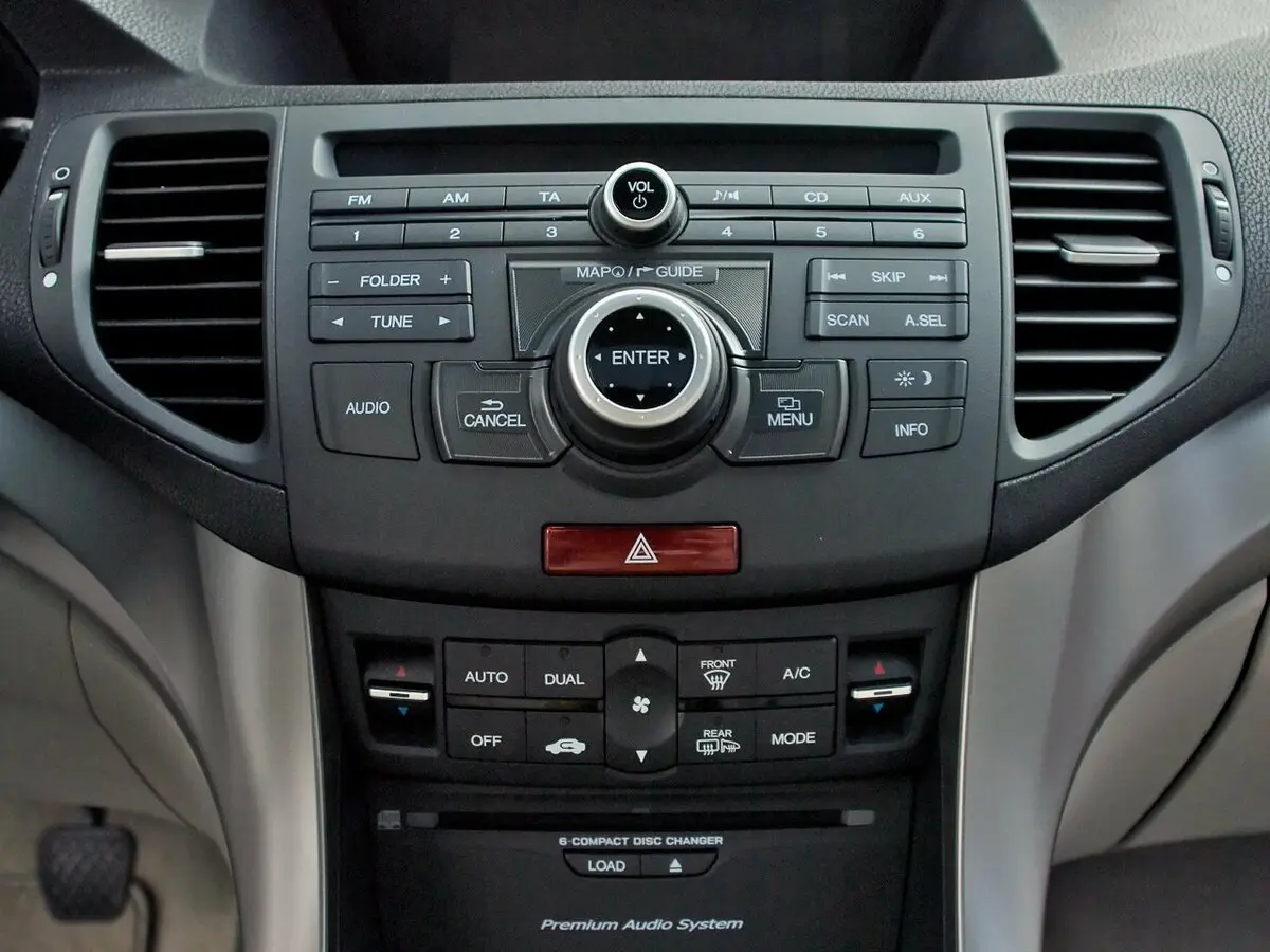 Honda Accord VIII Универсал 5 дв. — фото 17