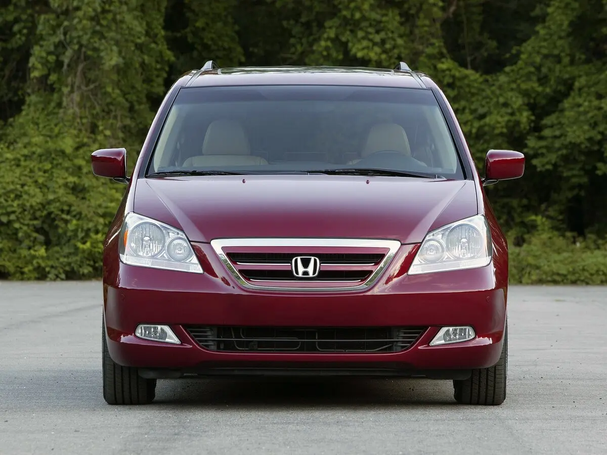 Honda Odyssey III Компактвэн — фото 3