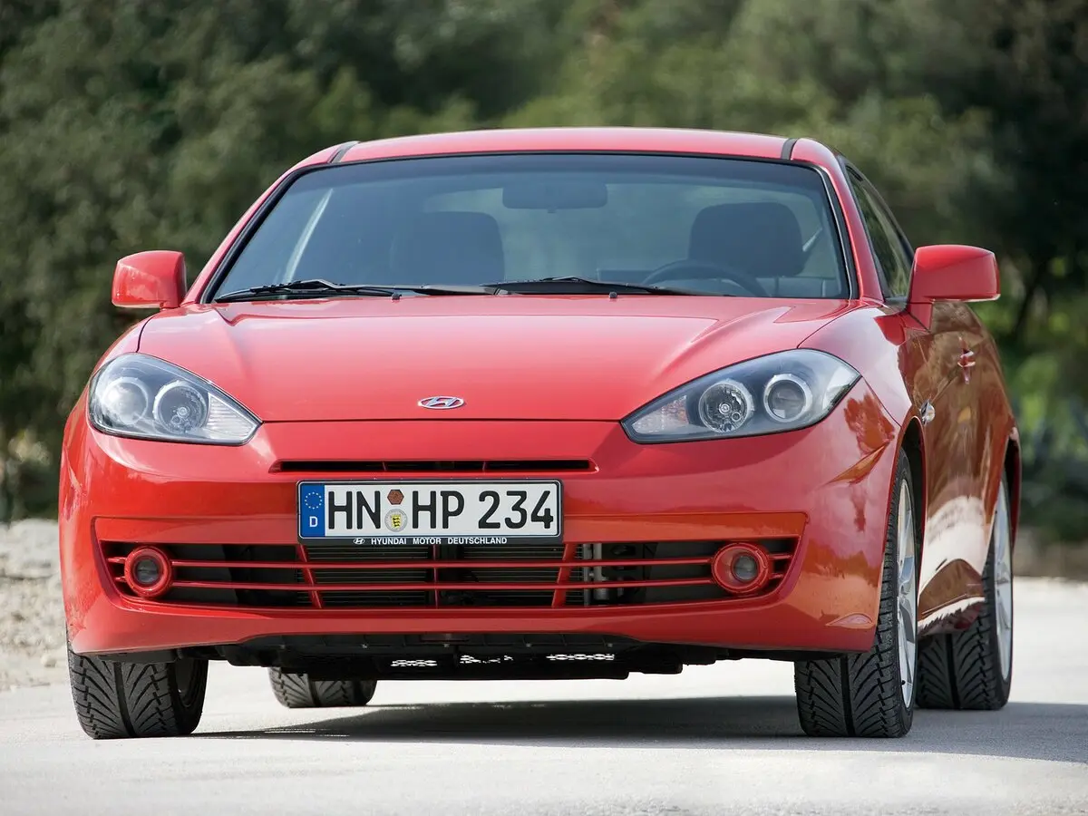 Hyundai Coupe II (GK) Рестайлинг Купе — photo 3