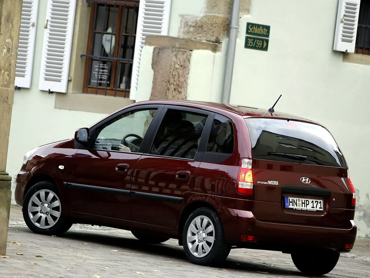 Hyundai Matrix I Рестайлинг 2 Компактвэн — фото 5
