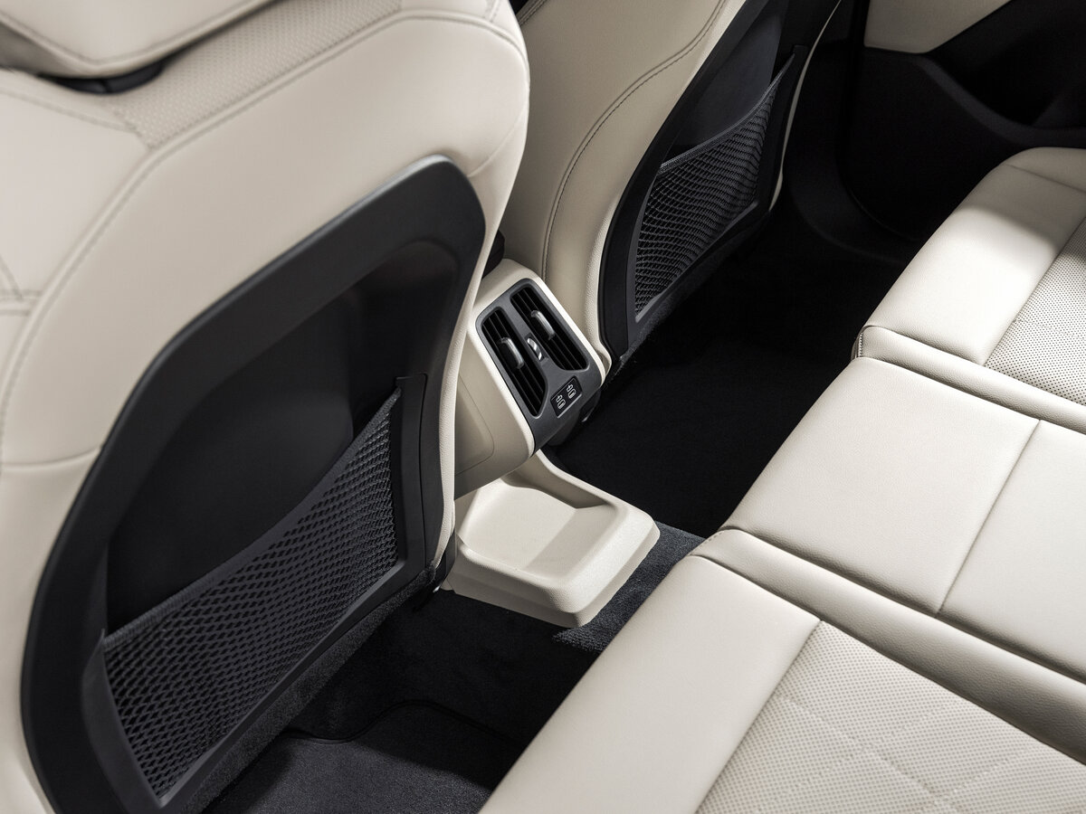 BMW 2 серии Active Tourer U06 Компактвэн — фото 19