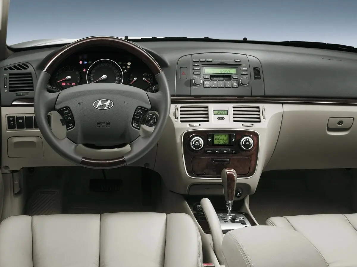 Hyundai Sonata V (NF) Седан — фото 6