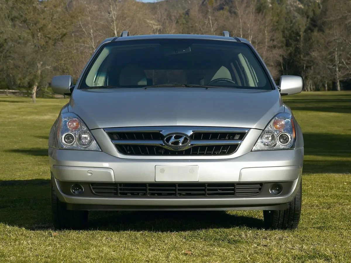 Hyundai Entourage 2006 – 2009 Минивэн — сүрөт 3