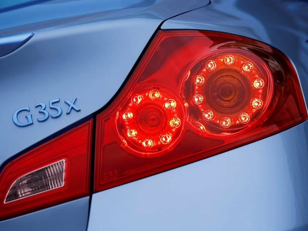 Infiniti G IV Седан — photo 11
