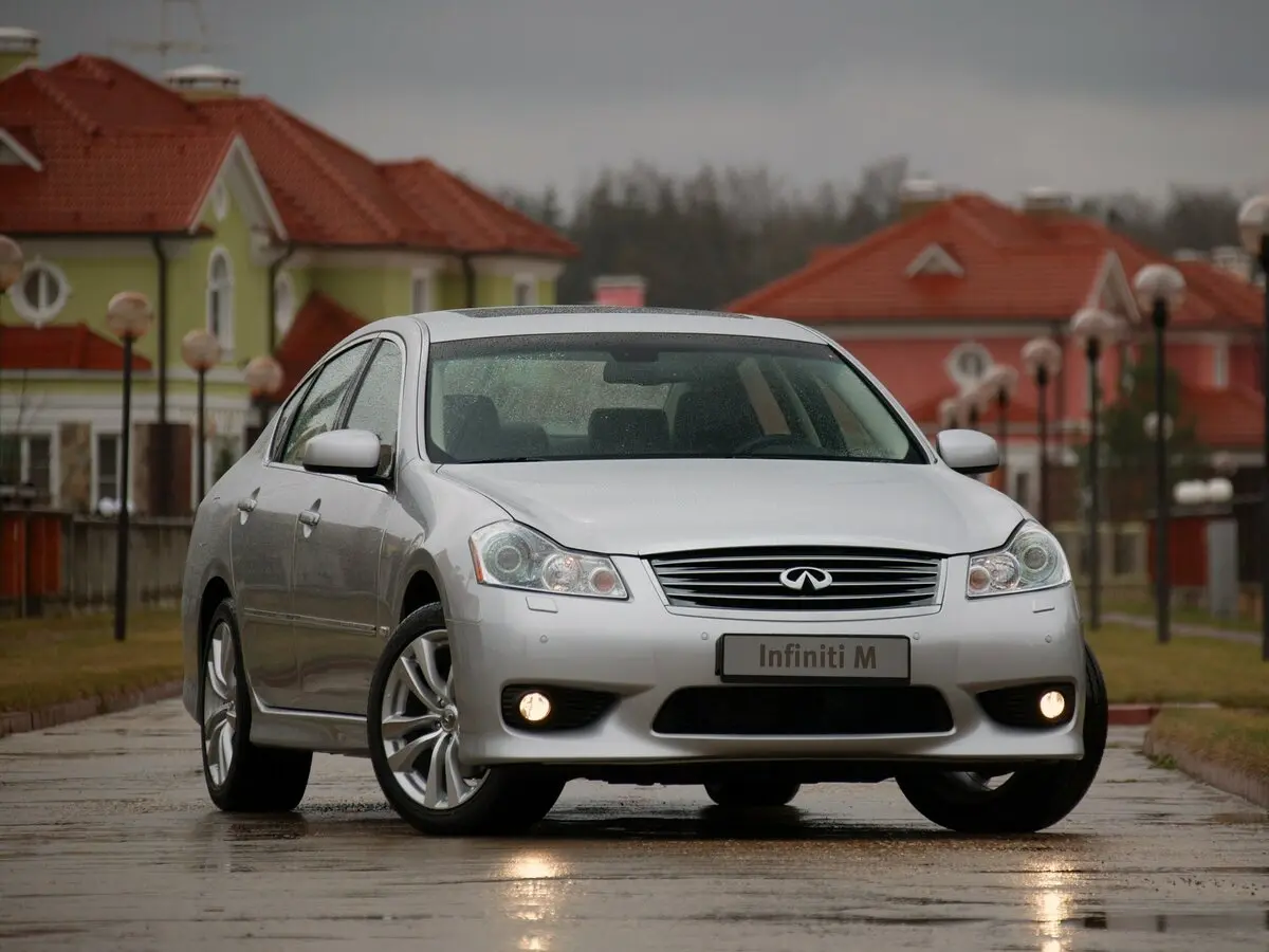Infiniti M III Рестайлинг Седан — сүрөт 3