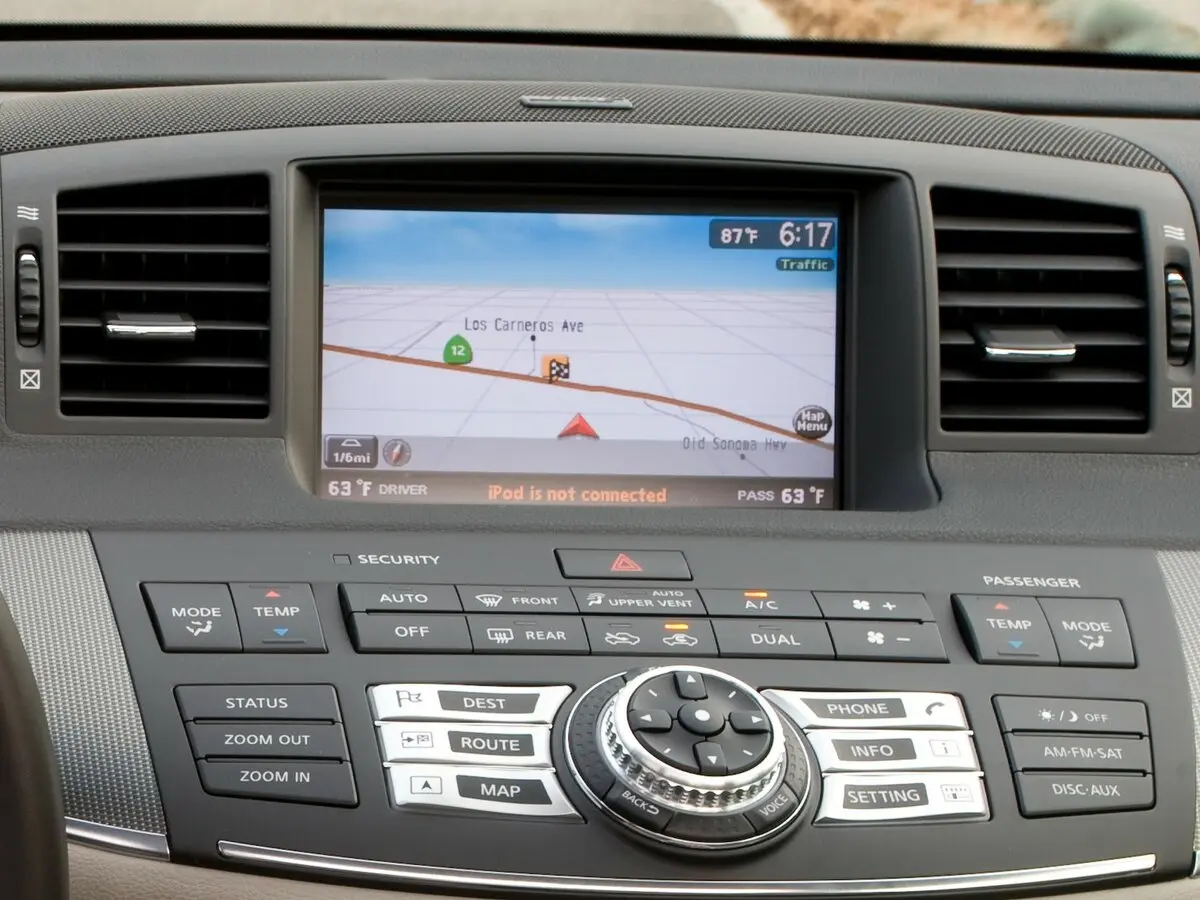 Infiniti M III Рестайлинг Седан — сүрөт 14