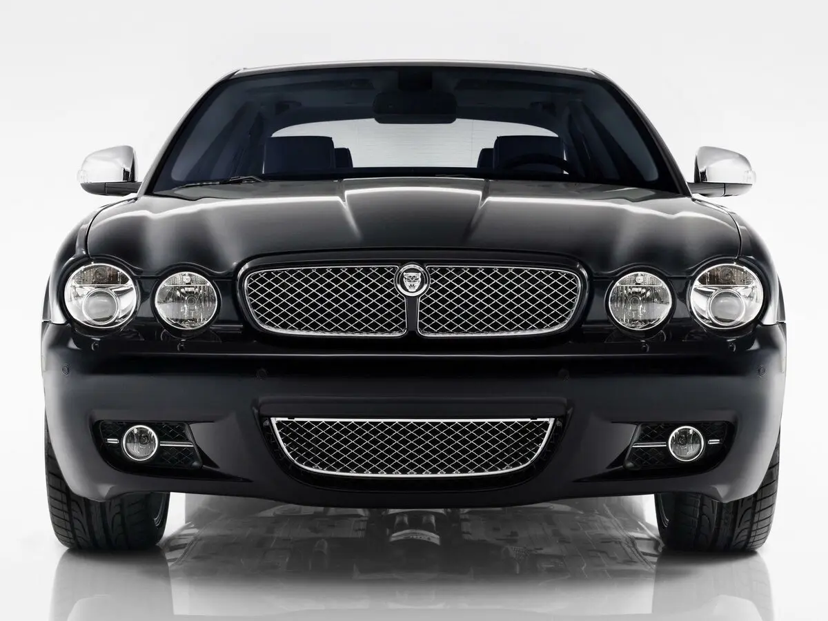 Jaguar XJ III (X350/X358) Седан — сүрөт 3
